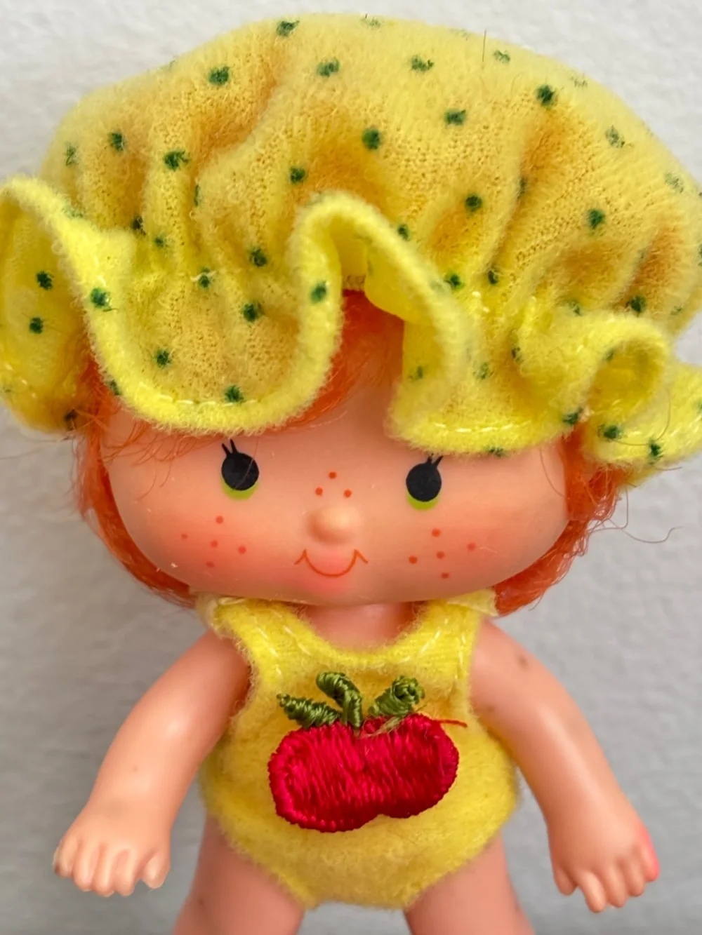 VINTAGE Strawberry Shortcake Doll Apple Dumplin Figure Outfit Hat Kenner 1979